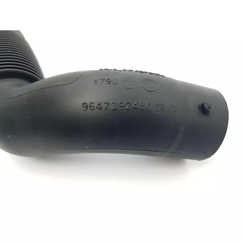 Tuyau de refroidisseur intermédiaire OE 143451 - Visuel 1