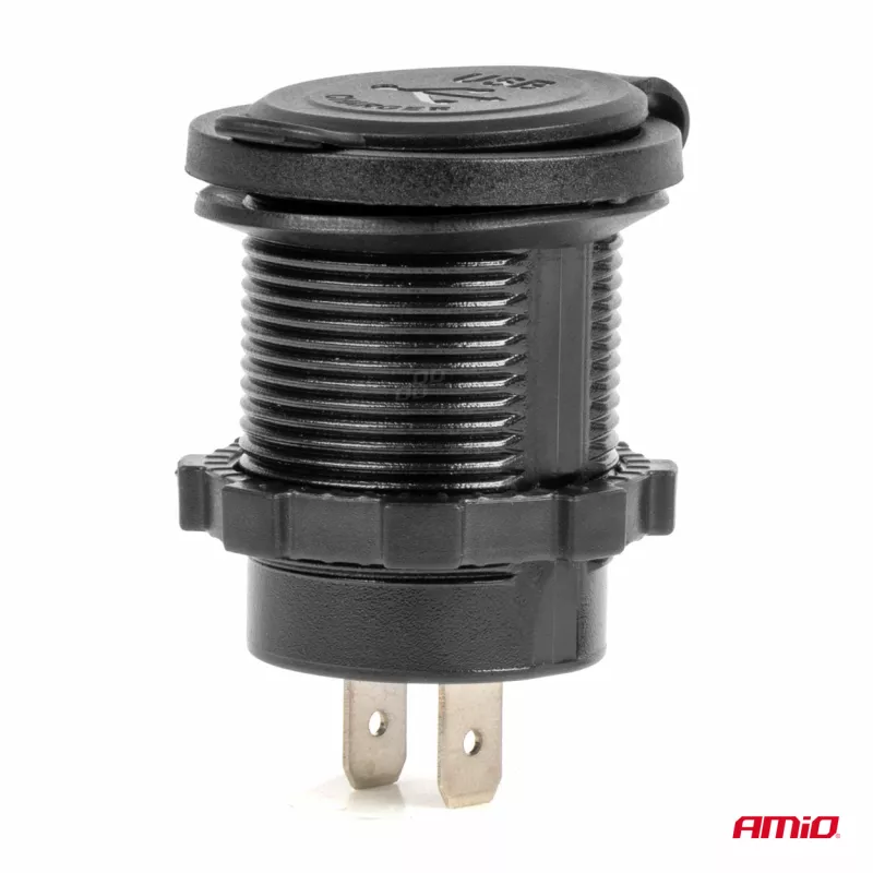 Chargeur de voiture étanche avec ports USB 3.1A 2xUSB 12V 24V AMIO 04216 - Visuel 2