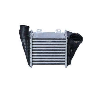 Intercooler, échangeur NRF 30023 pour VOLKSWAGEN VENTO 1.9 TDI - 110cv Intercooler, échangeur NRF 30023 pour VOLKSWAGEN VENTO 1.9 TDI - 110cv