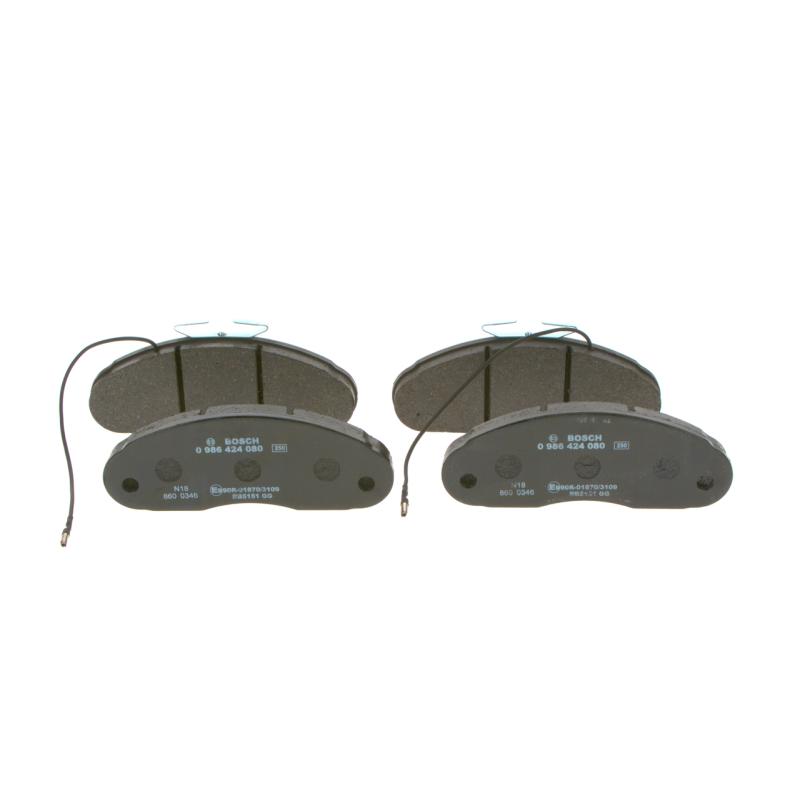 Jeu de 4 plaquettes de frein avant BOSCH 0 986 424 080 - Visuel 1