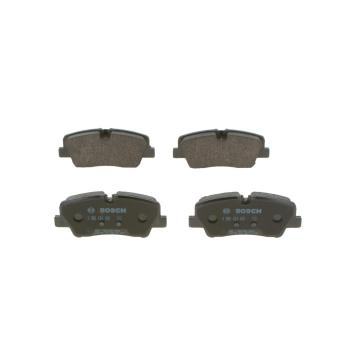 Jeu de 4 plaquettes de frein arrière BOSCH 0 986 424 430 pour HYUNDAI H350 2.5 CRDI - 150cv