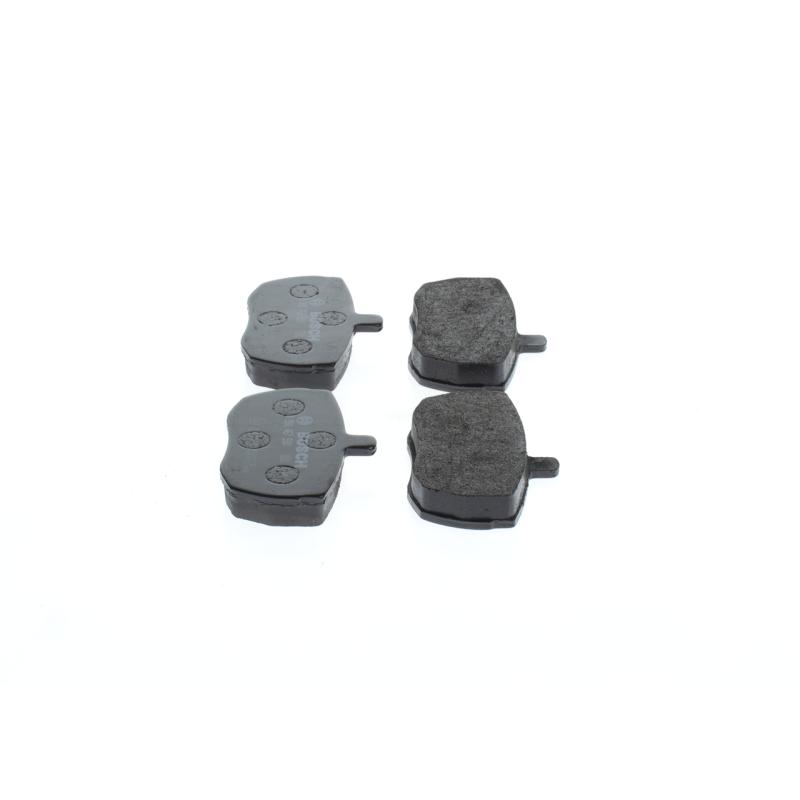 Jeu de 4 plaquettes de frein avant BOSCH 0 986 467 590 - Visuel 2
