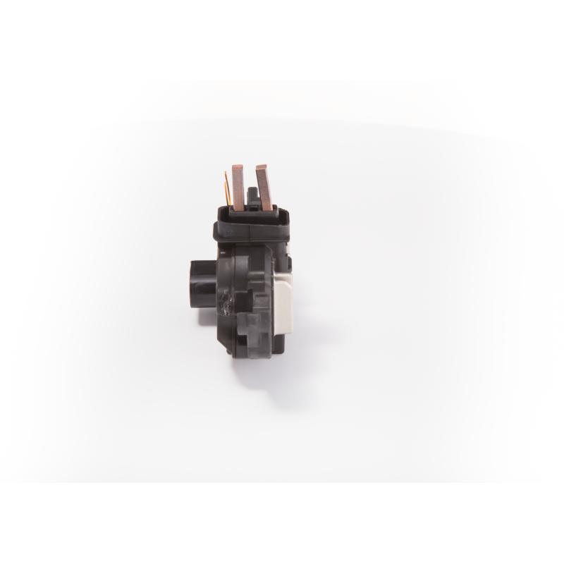Régulateur d'alternateur BOSCH F 00M A45 303 - Visuel 2