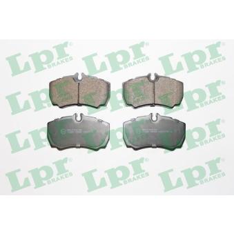 Jeu de 4 plaquettes de frein arrière LPR 05P830 pour IVECO DAILY 29L14 - 136cv