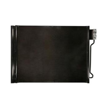 Condenseur, climatisation THERMOTEC KTT110608 pour BMW Série 5 528 i - 245cv