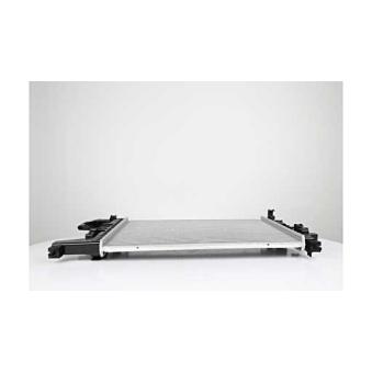 Radiateur, refroidissement du moteur BSG OEM 1300300 Radiateur, refroidissement du moteur BSG OEM 1300300