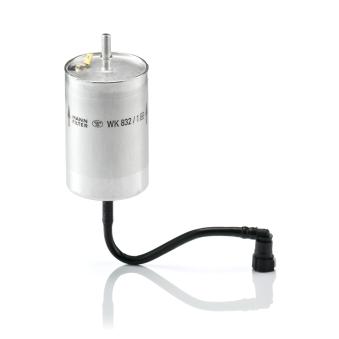 Filtre à carburant MANN-FILTER [WK 832/1]