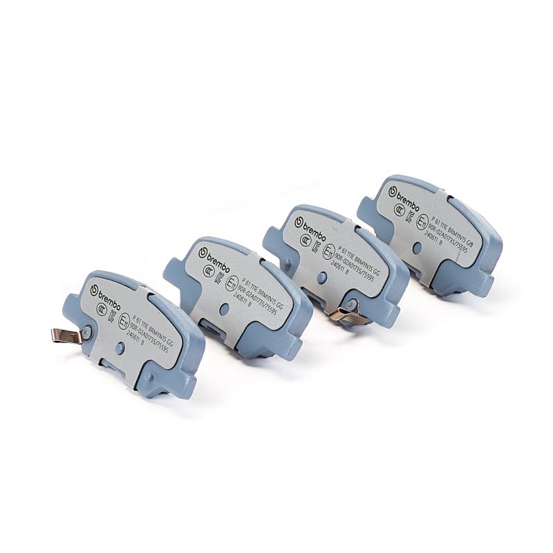Jeu de 4 plaquettes de frein arrière BREMBO P 61 111E - Visuel 1