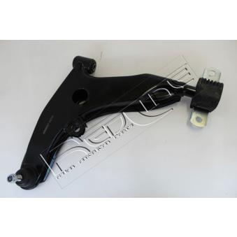 Triangle ou bras de suspension (train avant) RED-LINE OEM MN133617