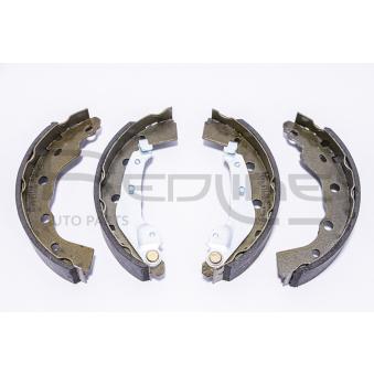 Jeu de mâchoires de frein RED-LINE OEM MB465094