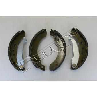 Jeu de mâchoires de frein RED-LINE OEM 440606F625