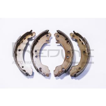 Jeu de mâchoires de frein RED-LINE OEM 4406070J28