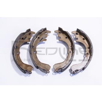 Jeu de mâchoires de frein RED-LINE OEM 0449522021