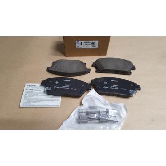 Jeu de 4 plaquettes de frein avant OE OEM 95516193