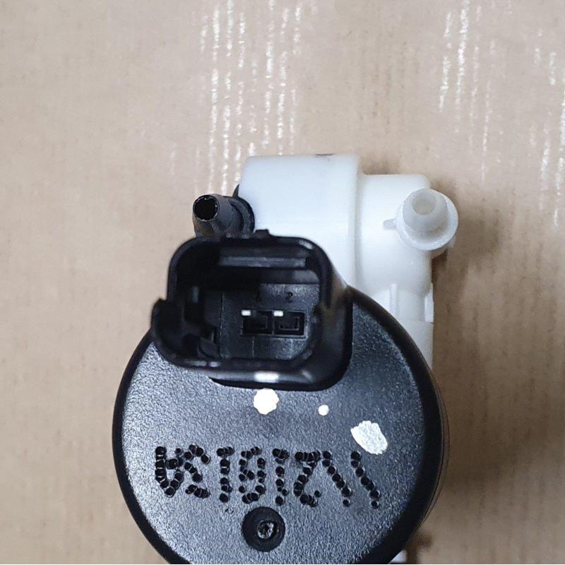 Pompe d'eau de nettoyage, nettoyage des vitres OE 9820669180 - Visuel 2