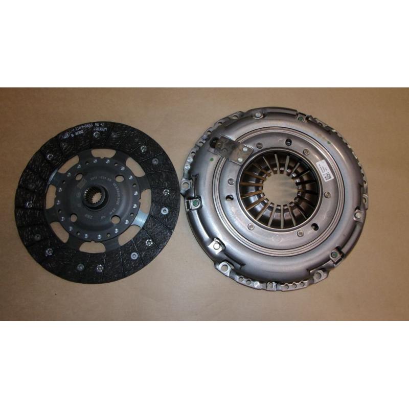 Kit d'embrayage OE 302052882R - Visuel 1