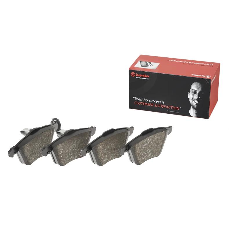 Jeu de 4 plaquettes de frein avant BREMBO P 85 129 - Visuel 1