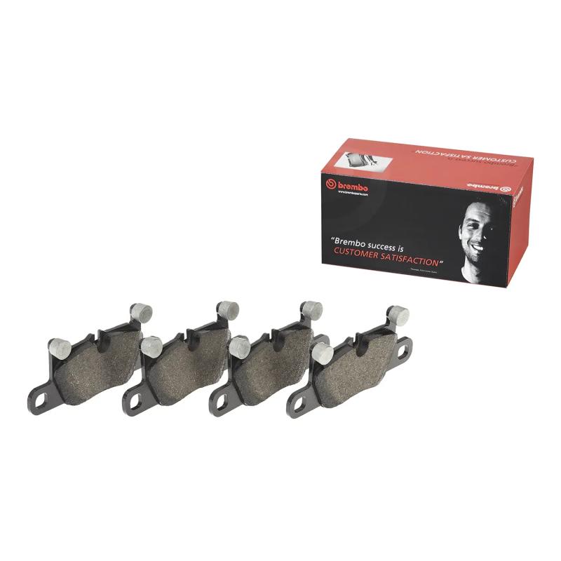 Jeu de 4 plaquettes de frein arrière BREMBO P 65 031 - Visuel 1