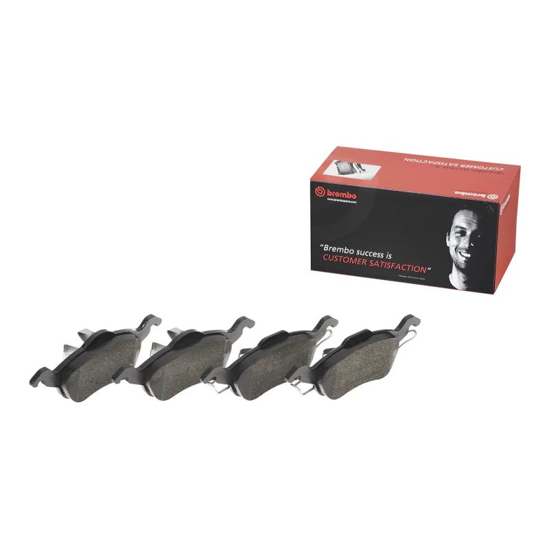 Jeu de 4 plaquettes de frein avant BREMBO P 24 046 - Visuel 1