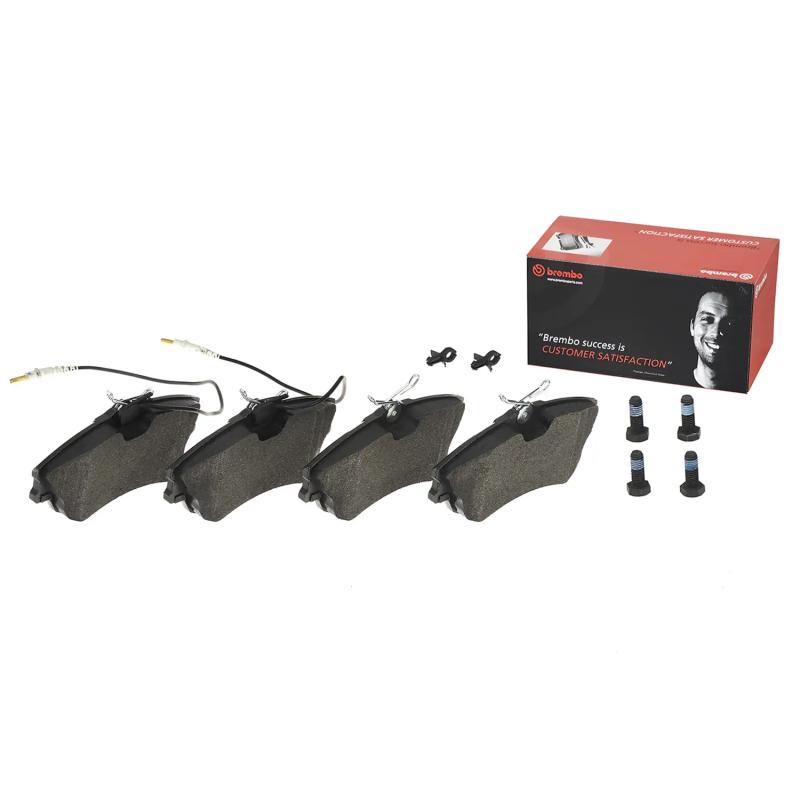 Jeu de 4 plaquettes de frein avant BREMBO P 68 023 - Visuel 1