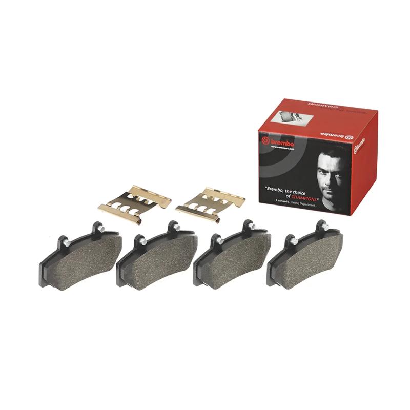 Jeu de 4 plaquettes de frein avant BREMBO P 86 006 - Visuel 1