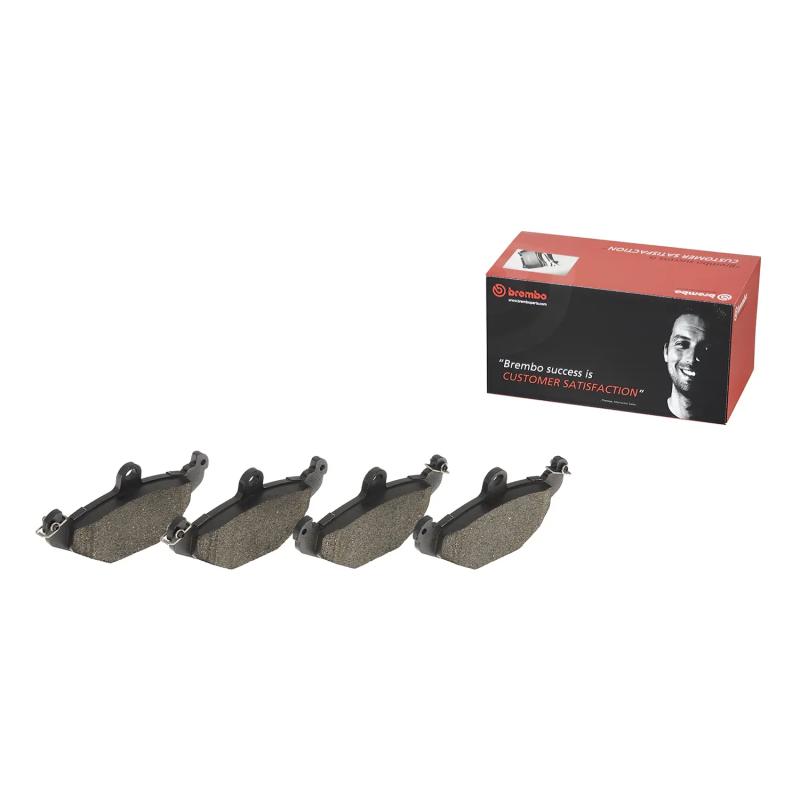 Jeu de 4 plaquettes de frein arrière BREMBO P 68 017 - Visuel 1