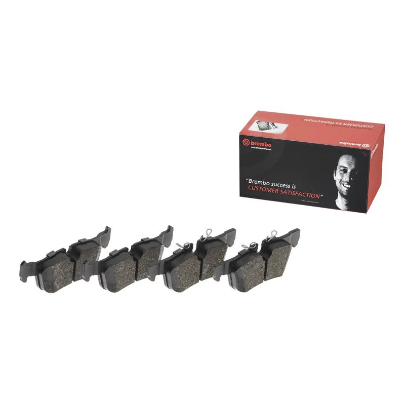 Jeu de 4 plaquettes de frein arrière BREMBO P 06 094 - Visuel 1