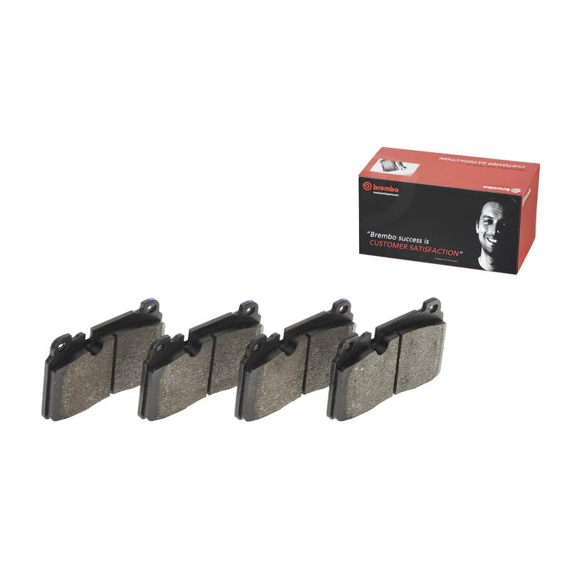 Jeu de 4 plaquettes de frein avant BREMBO P 85 133 - Visuel 1