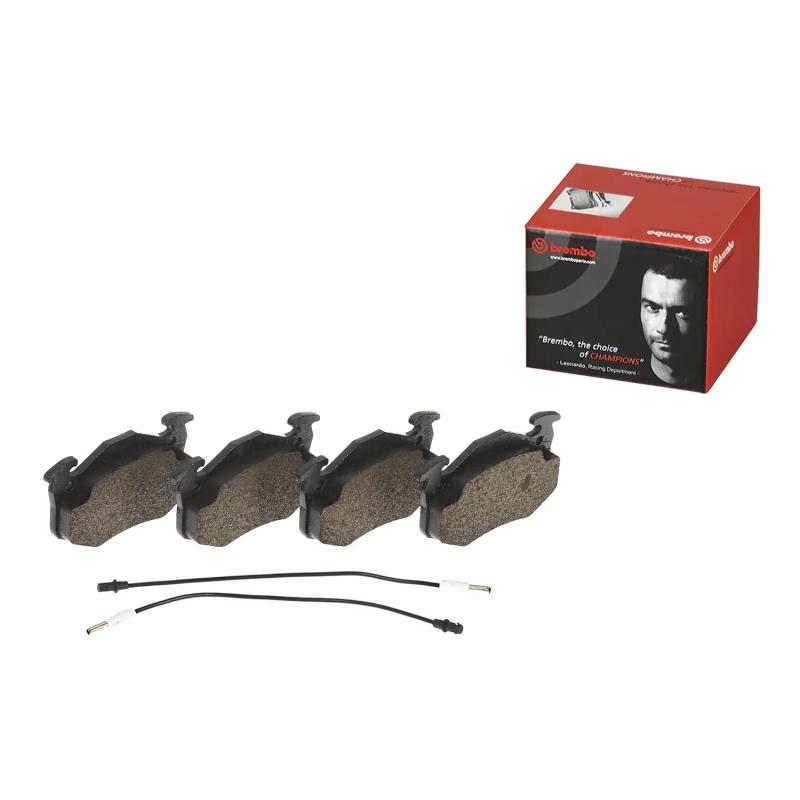 Jeu de 4 plaquettes de frein avant BREMBO P 68 015 - Visuel 1