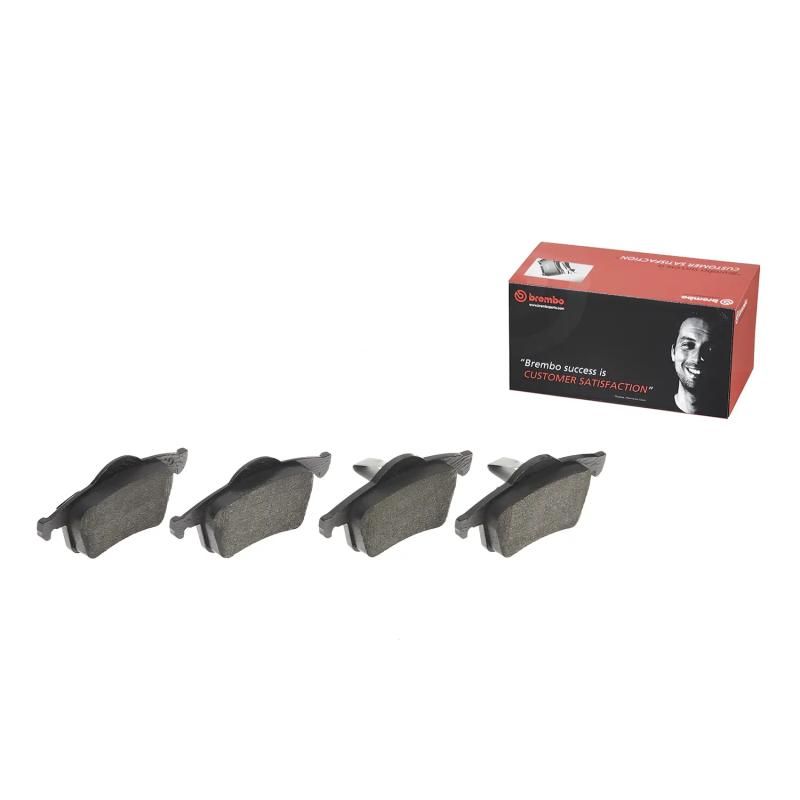 Jeu de 4 plaquettes de frein arrière BREMBO P 86 014 - Visuel 1