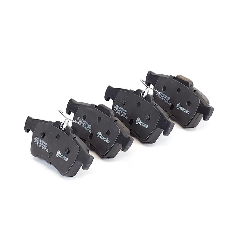 Jeu de 4 plaquettes de frein arrière BREMBO P 24 148 - Visuel 1