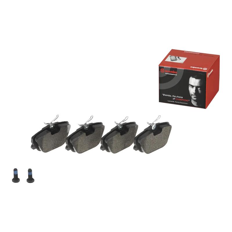 Jeu de 4 plaquettes de frein avant BREMBO P 71 004 - Visuel 1