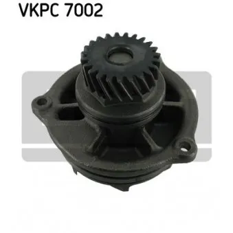 Pompe à eau SKF VKPC 7002 pour IVECO EUROTECH MP 240 E 38 - 375cv