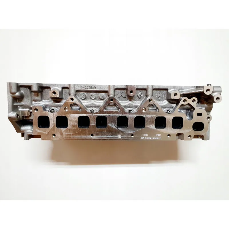 Culasse de cylindre OE 110415059R - Visuel 2