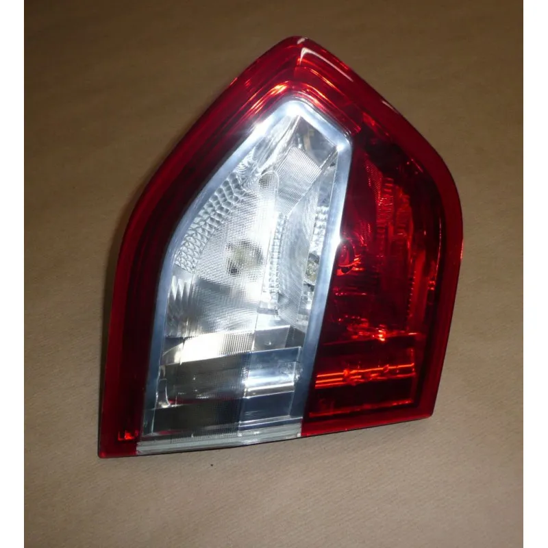 Feu arrière OE 265550041R - Visuel 1
