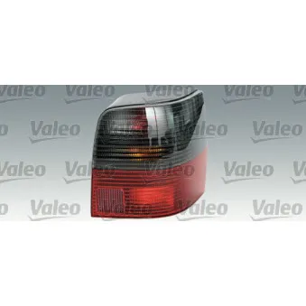 Feu arrière VALEO 088670 pour VOLKSWAGEN PASSAT 2.8 V6 - 193cv