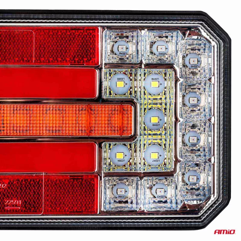 Feu arrière combiné LED RCL-01-R dynamique droit AMIO 02473 - Visuel 2