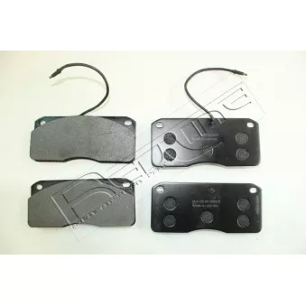 Jeu de 4 plaquettes de frein RED-LINE OEM 069029640