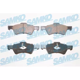 Jeu de 4 plaquettes de frein avant SAMKO OEM 5135258AA