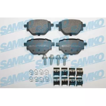 Jeu de 4 plaquettes de frein arrière SAMKO 5SP2175K pour OPEL CORSA 1.2 - 101cv