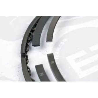 Jeu de segments de pistons ET ENGINETEAM R4000400 pour MAZDA 323 1.5 16V - 88cv