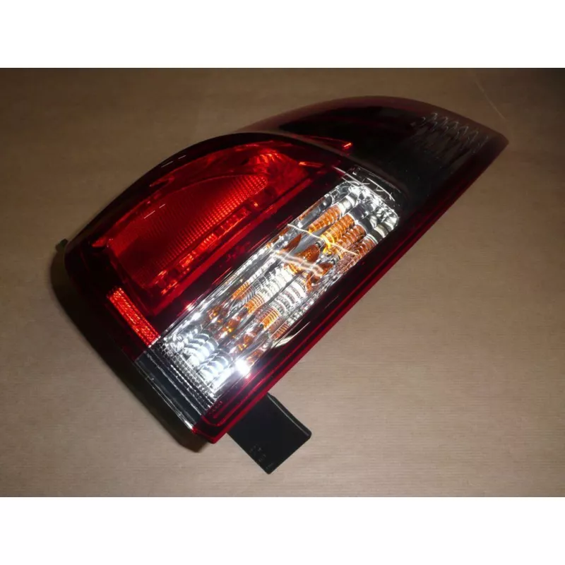 Feu arrière OE 265507408R - Visuel 2