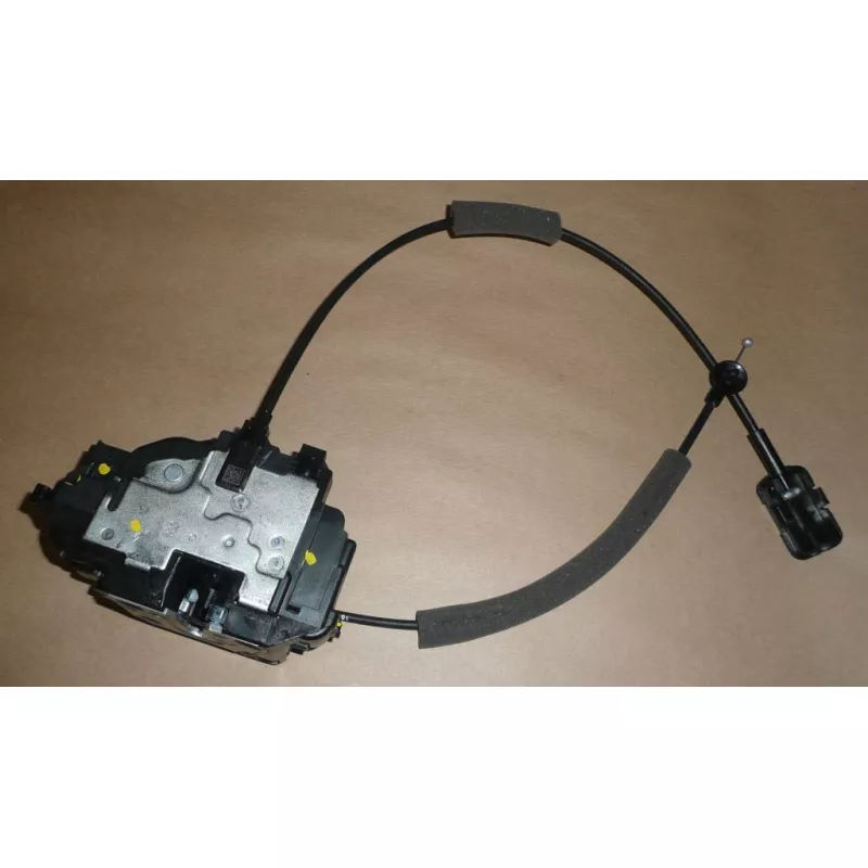 Serrure De Porte Droit Avant OE 805022622R - Visuel 2