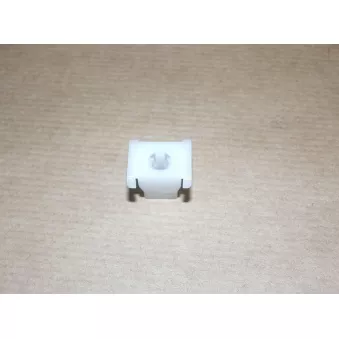 clip de retenue OE 9817524380 pour CITROEN C5 AIRCROSS 1.2 PureTech 130 - 130cv