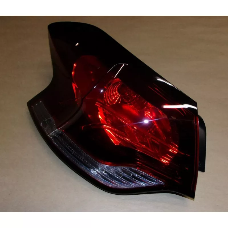 Feu arrière gauche OE 6350KT - Visuel 1