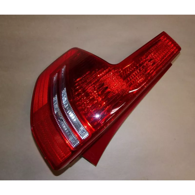 Feu arrière OE 6350T8 - Visuel 1