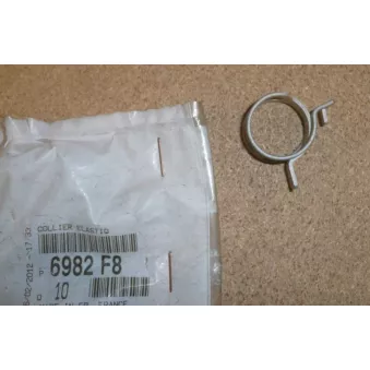 Collier de fixation OE 6982F8