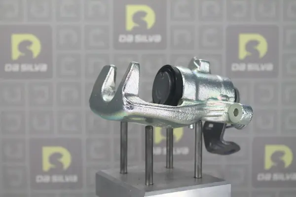 Étrier de frein arrière gauche DA SILVA OEM 8X0615423B