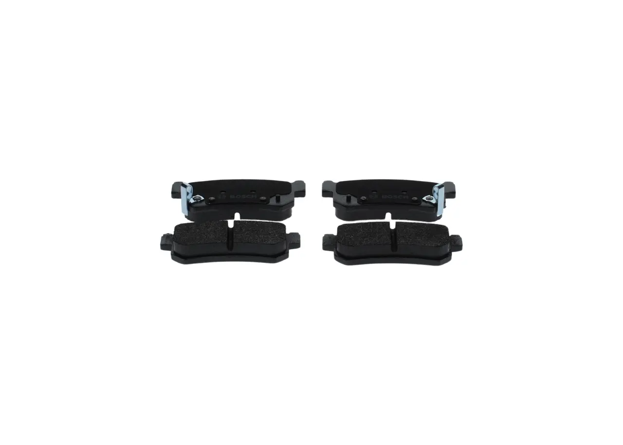 Jeu de 4 plaquettes de frein arrière BOSCH 0 986 494 237 pour SSANGYONG ACTYON 200 Xdi 4WD - 141cv
